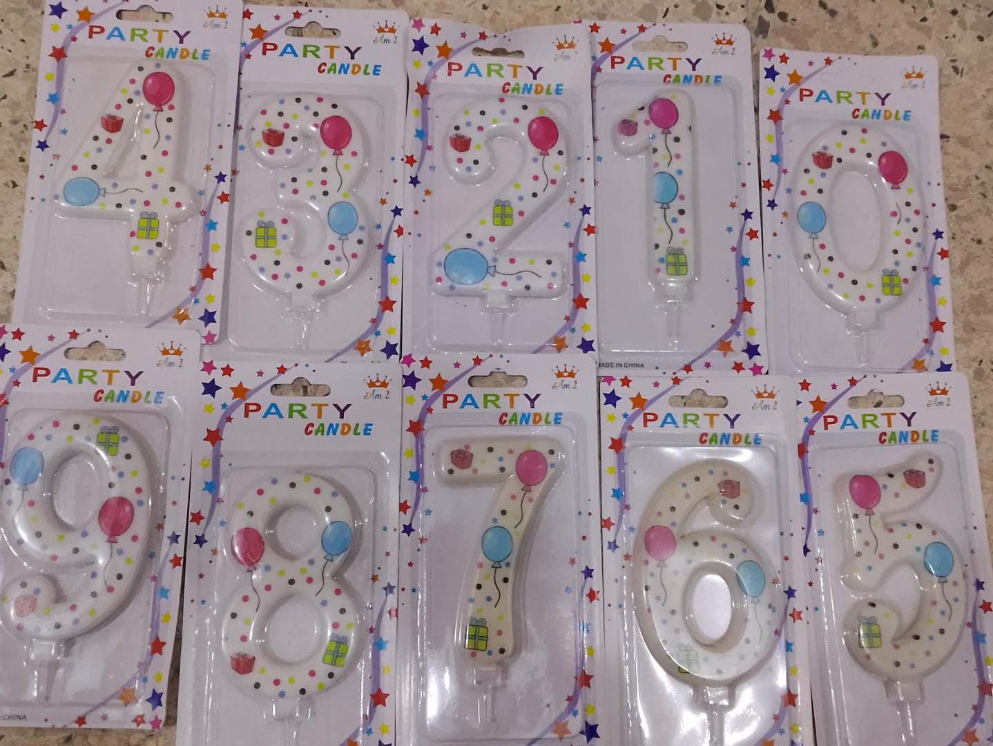 شمع عيد ميلاد ارقام من 0 الى 9 حجم كبير ابيض منقط